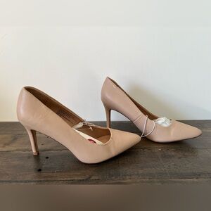 A New Day womens heels size 6.5
